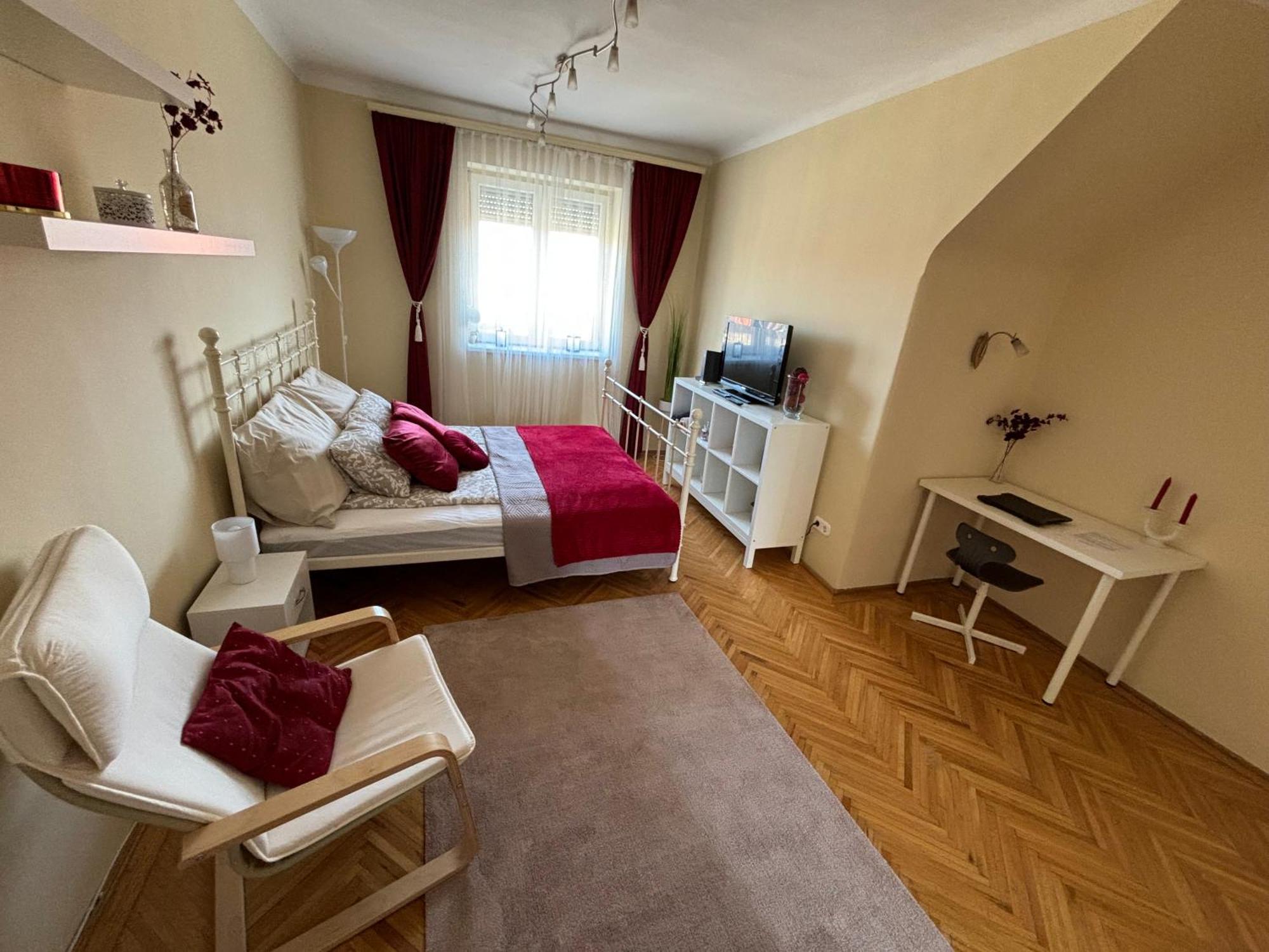 Downtown Hideaway Apartman Budapest Ngoại thất bức ảnh
