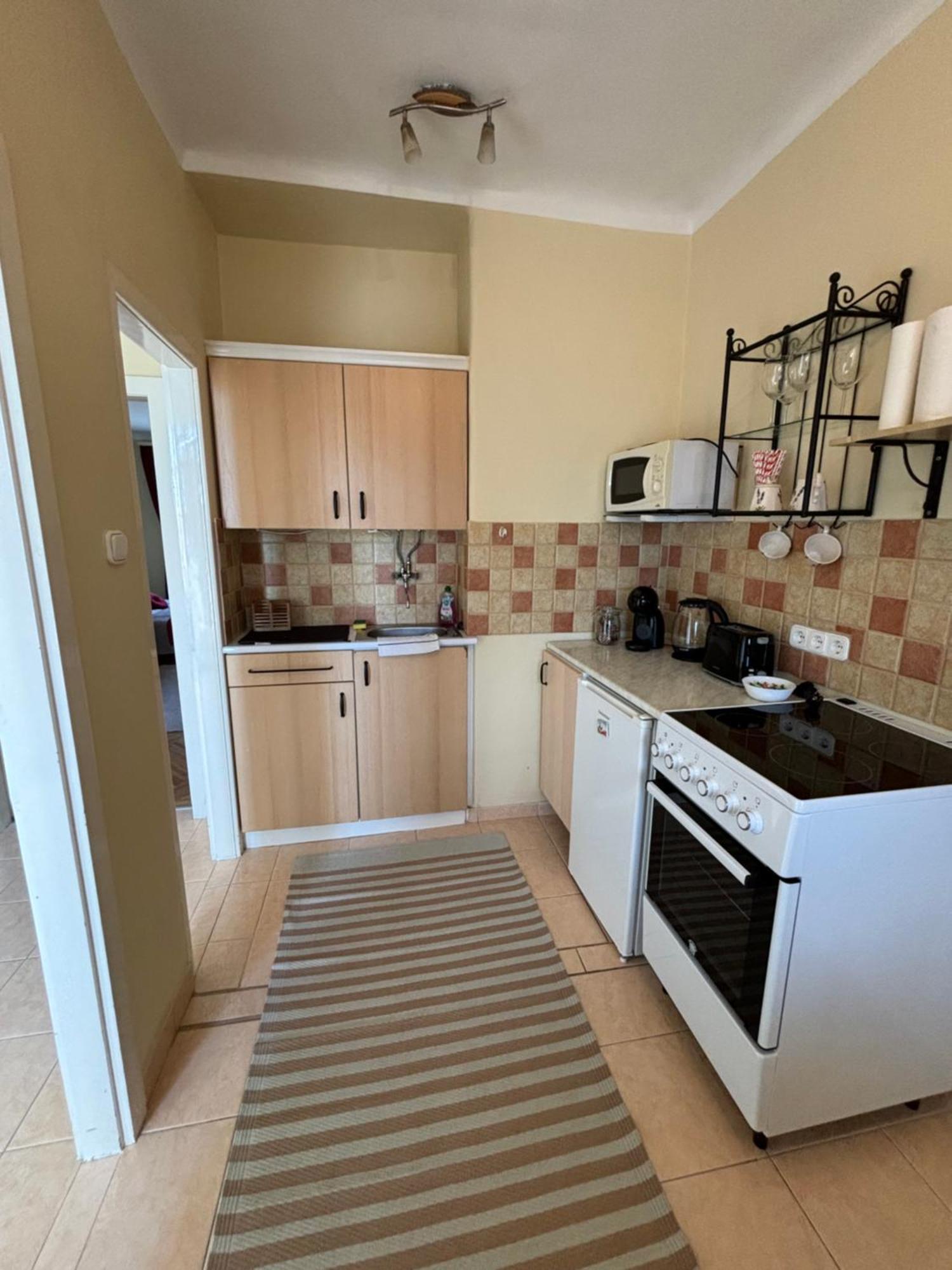 Downtown Hideaway Apartman Budapest Ngoại thất bức ảnh
