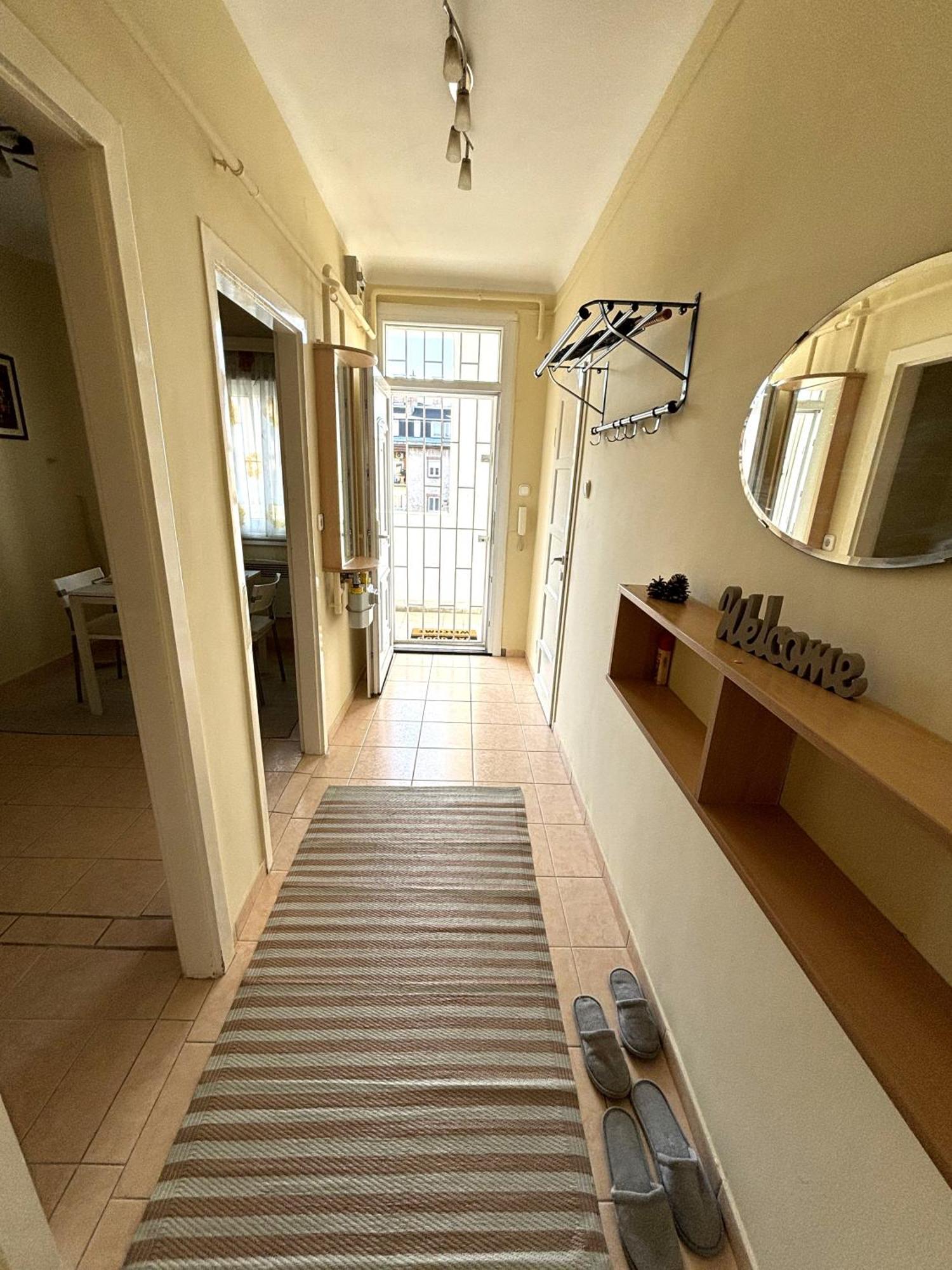 Downtown Hideaway Apartman Budapest Ngoại thất bức ảnh