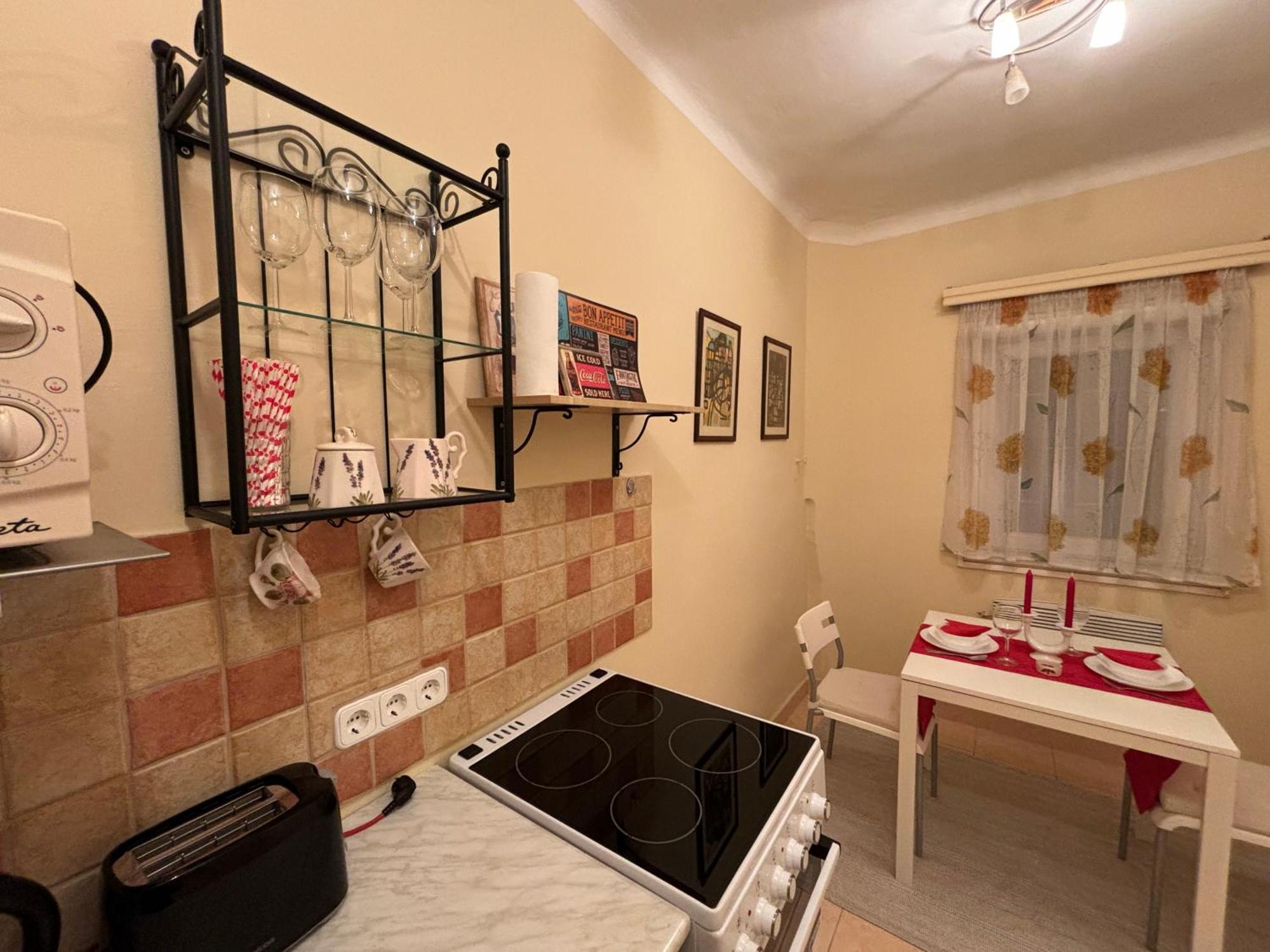 Downtown Hideaway Apartman Budapest Ngoại thất bức ảnh